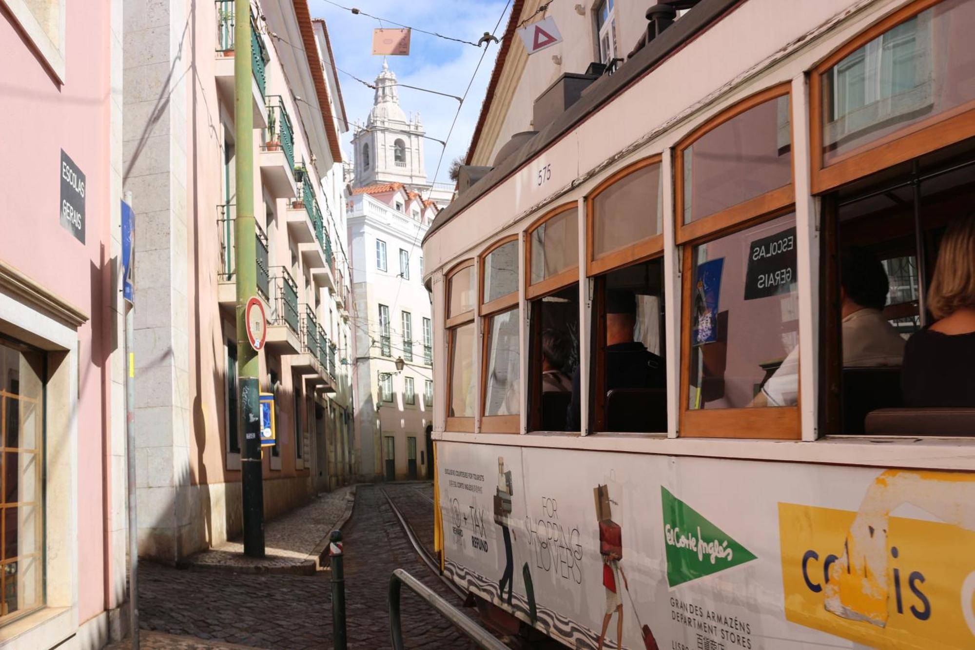 Alfama Valle Lisbon Luaran gambar